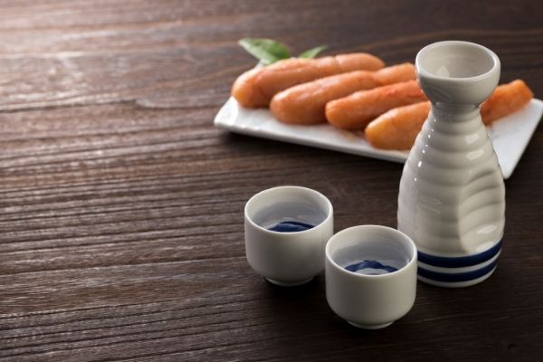 how to serve sake